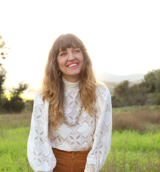 Holly Ringland – Writer and Poet