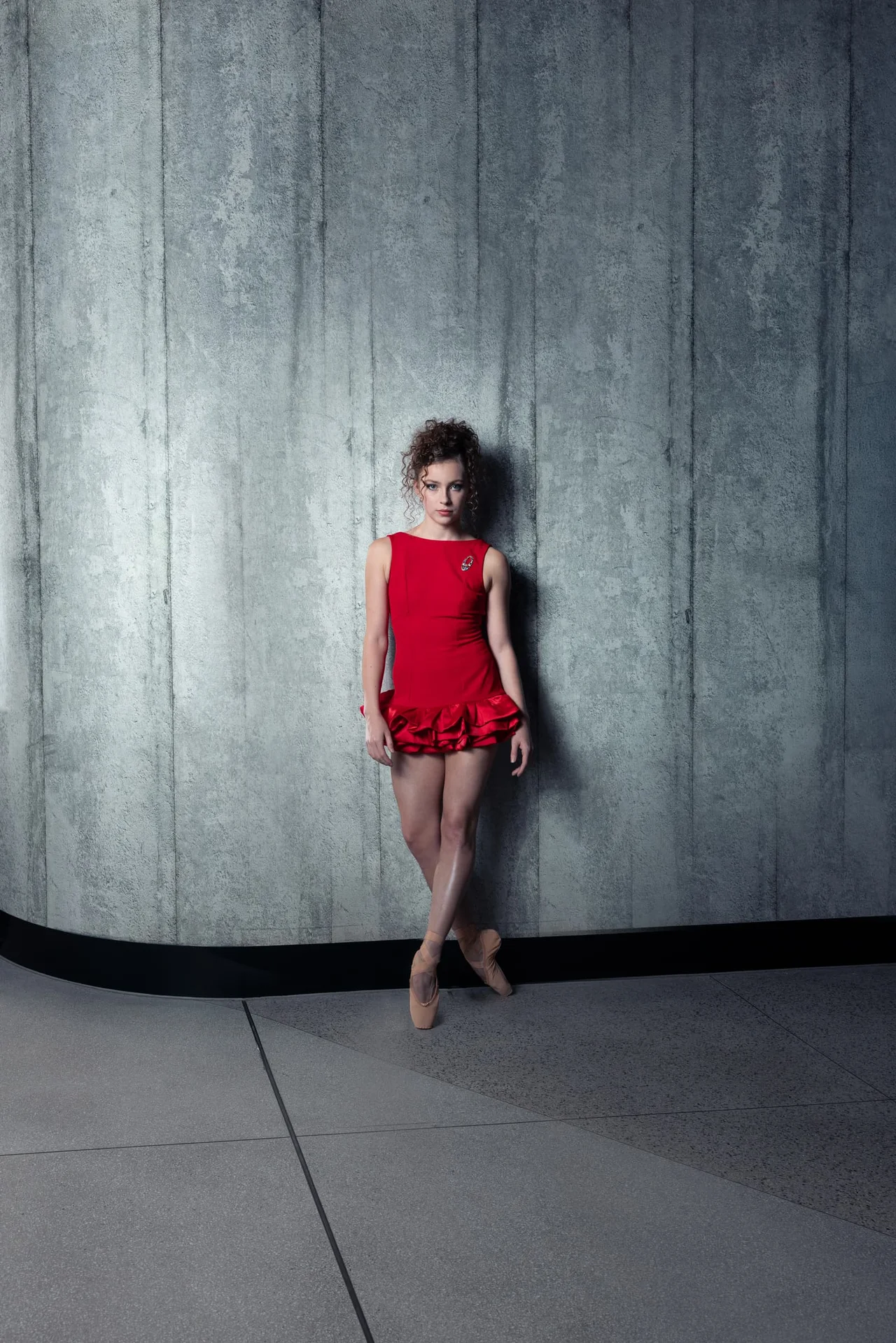 elegantly-wasted-featuring-the-songs-of-inxs-gallery-image-02.jpg
