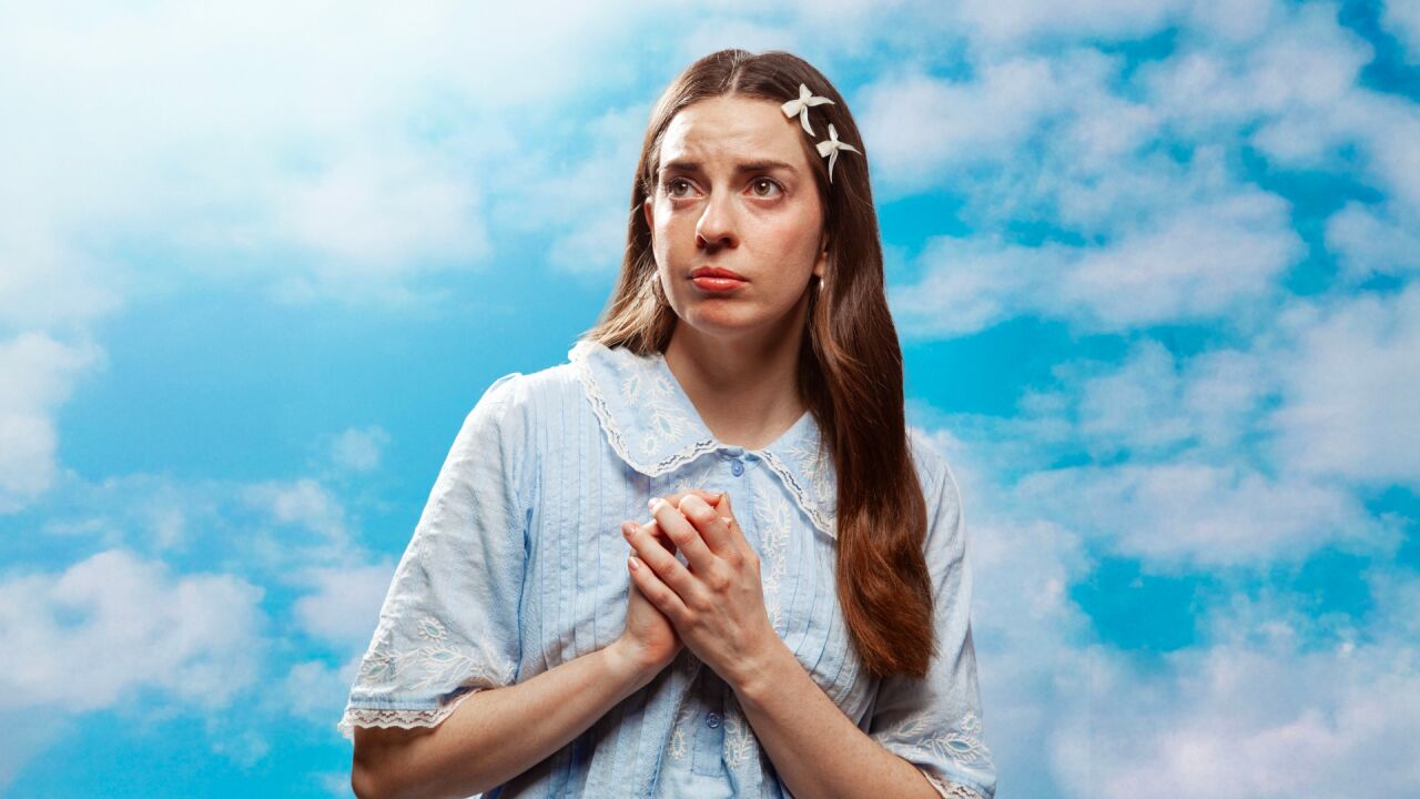 Emma Holland - The Dog Dies at the Start