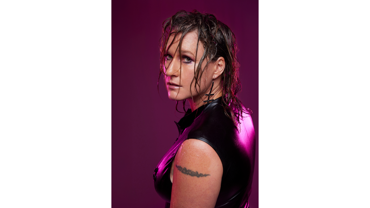 Lube Me Alone: Vanessa Larry Mitchell