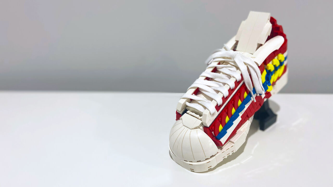 ArtLab | Sneakers & Wearable art LEGO Workshop 