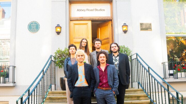 Breaking into Heaven: Selve with Australian Session Orchestra