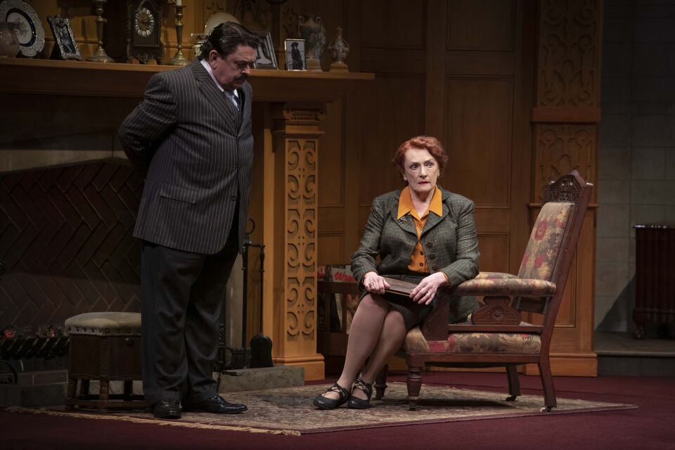 Gerry Connolly & Geraldine Turner in the 2022 Australian  production of THE MOUSETRAP © Brian Geach
