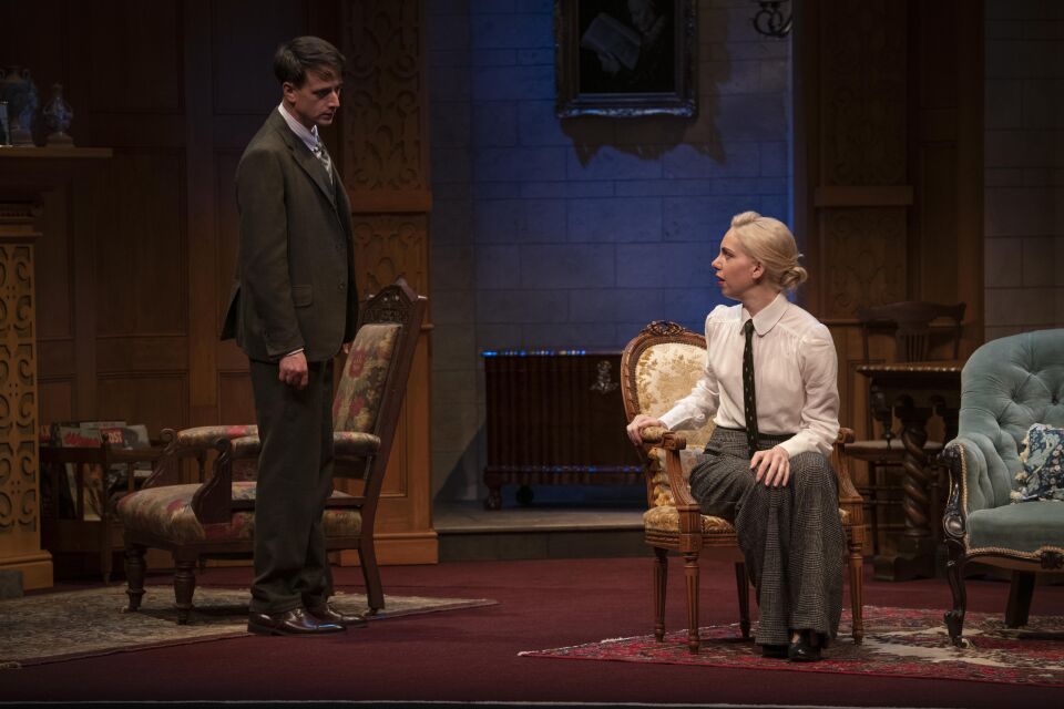 Tom Conroy & Charlotte Friels in the 2022 Australian production of THE MOUSETRAP © Brian Geach